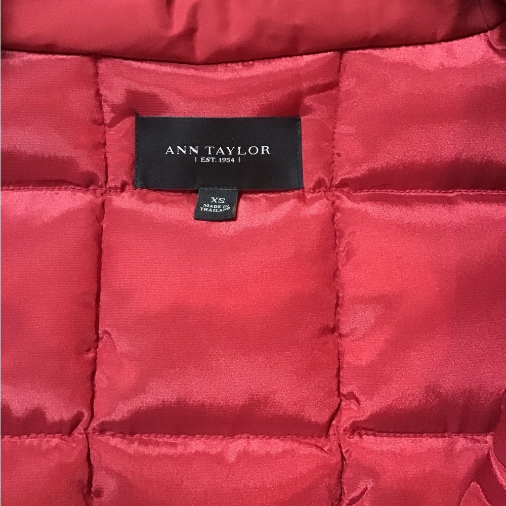 Womens Jacket - Picture 3 of 7
